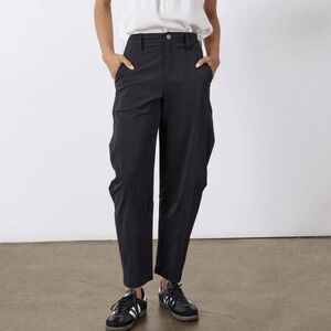 Ruti The Petite Wide-ish Leg Cute Pants Women's Size 2P Black NWT. MSRP $259